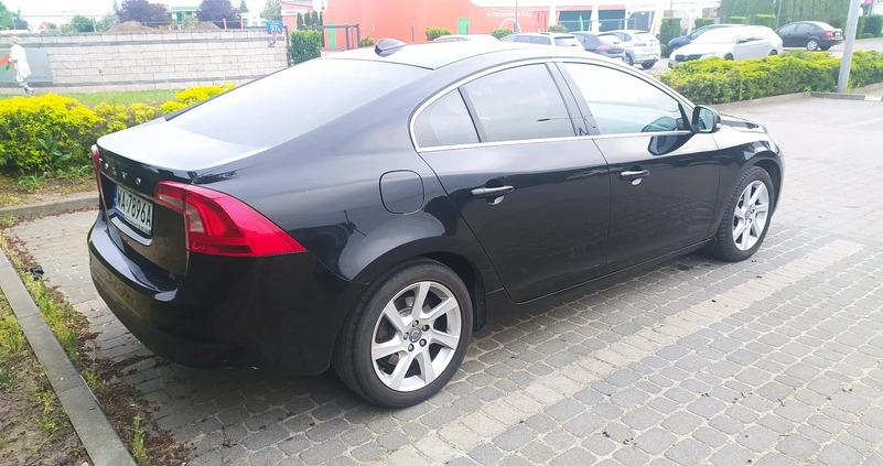 Volvo S60 cena 39900 przebieg: 155000, rok produkcji 2011 z Warszawa małe 137